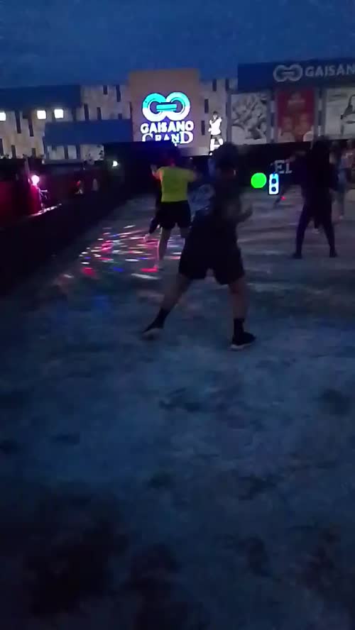 Stronger Together at Elebands ?